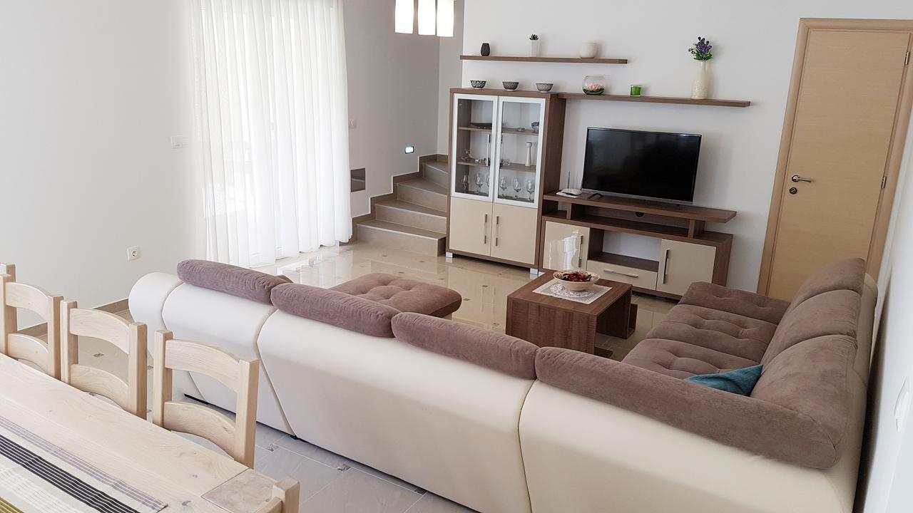 Villas Simag Banjole Exterior photo
